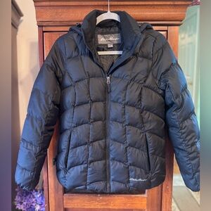 Eddie Bauer Women’s Black Puffer Jacket size X Small 80% Down Insulation